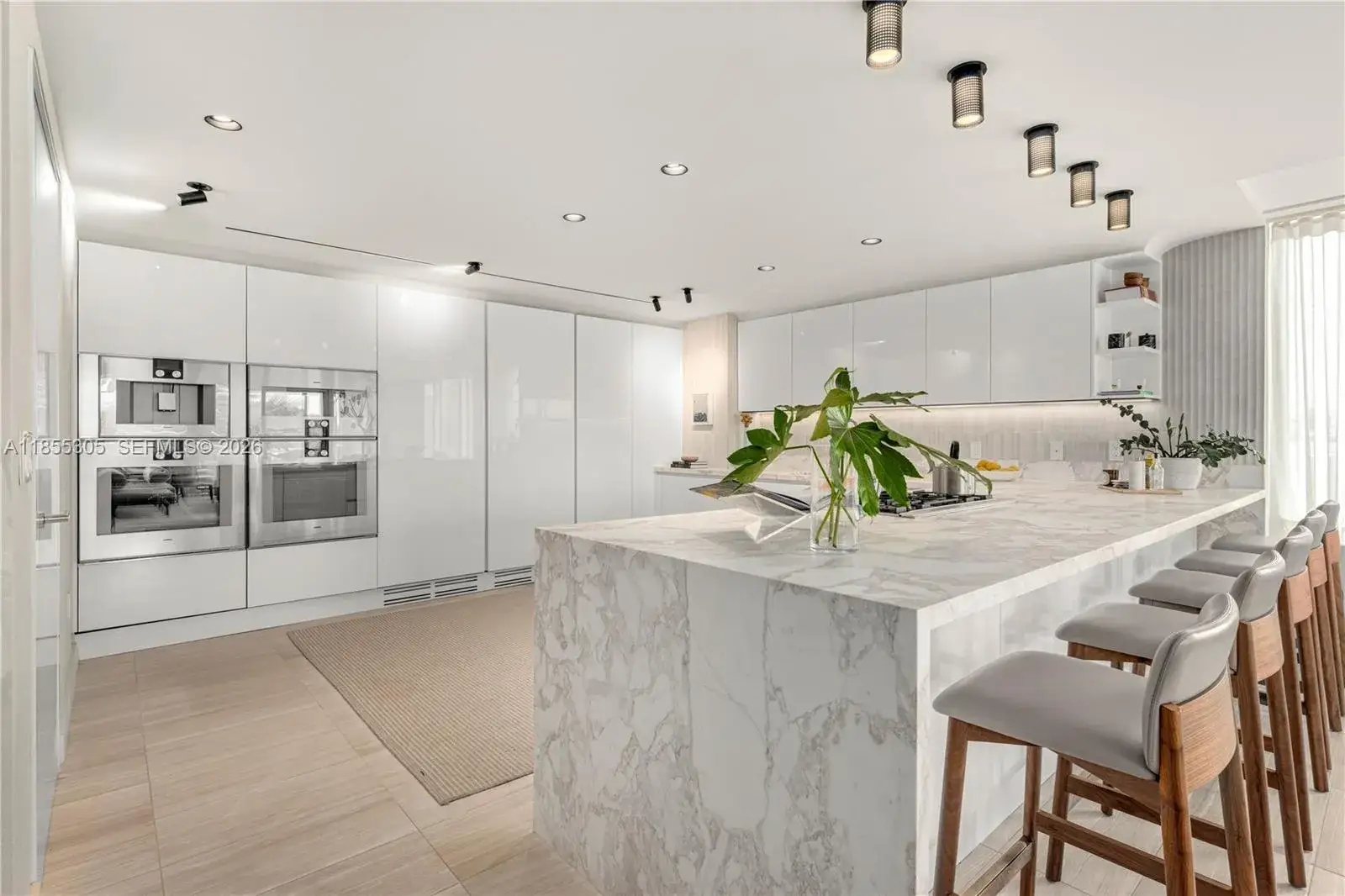 3 bedroom 3 bath Residential for sale at 4701 N Meridian Ave # 421, Miami Beach FL 33140