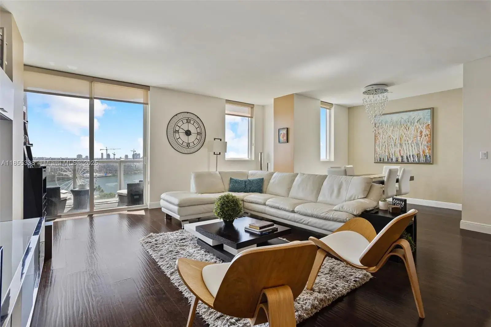 2 bedroom 2 bath Residential for sale at 244 Biscayne Blvd # 1803, Miami FL 33132