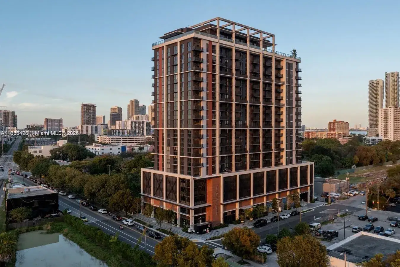 1 bedroom 1 bath Residential Lease for rent at 23 NE 17th Ter # D1, Miami FL 33132