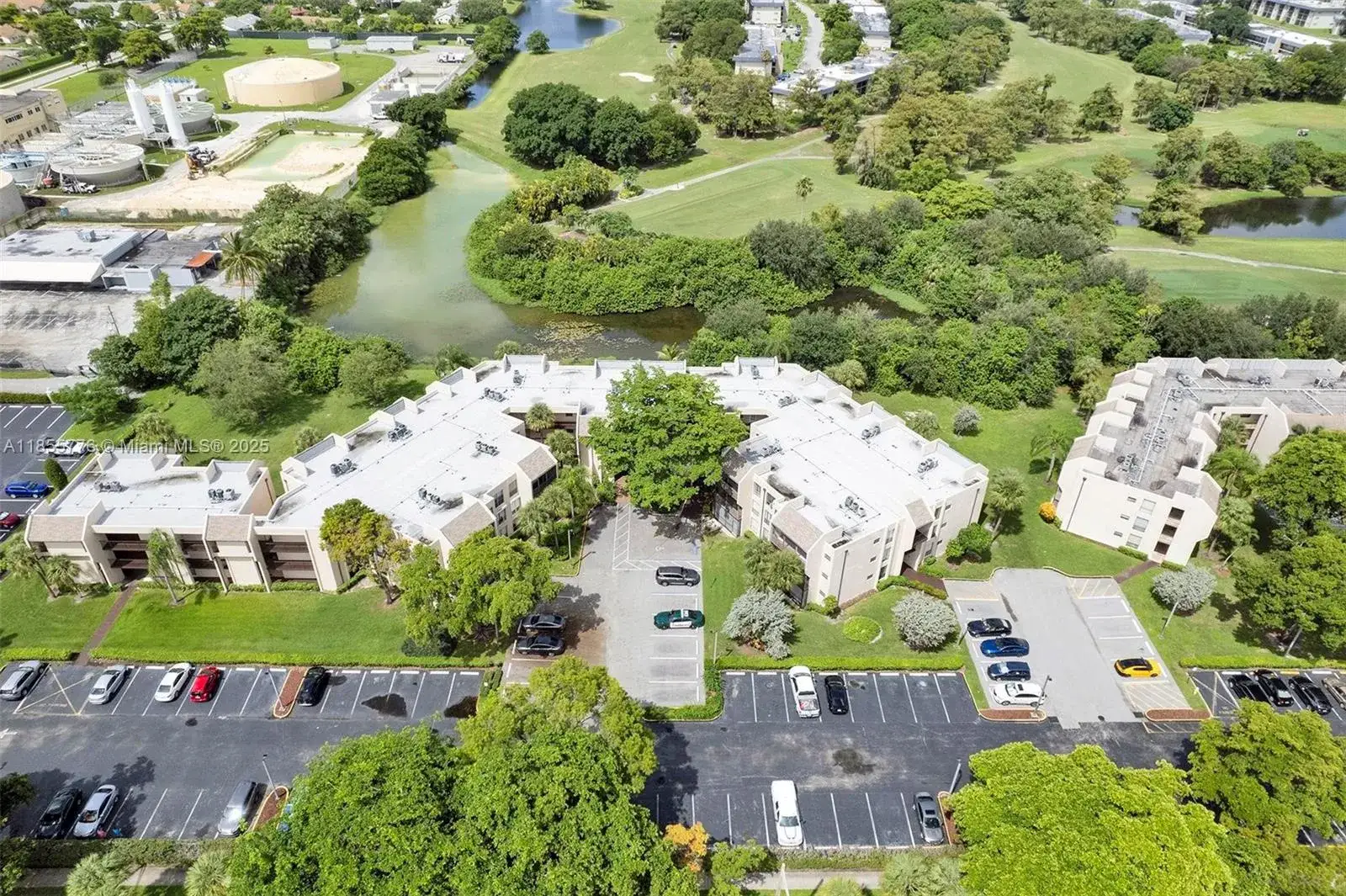 2 bedroom 2 bath Residential for sale at 6301 N University Dr # 310, Tamarac FL 33321