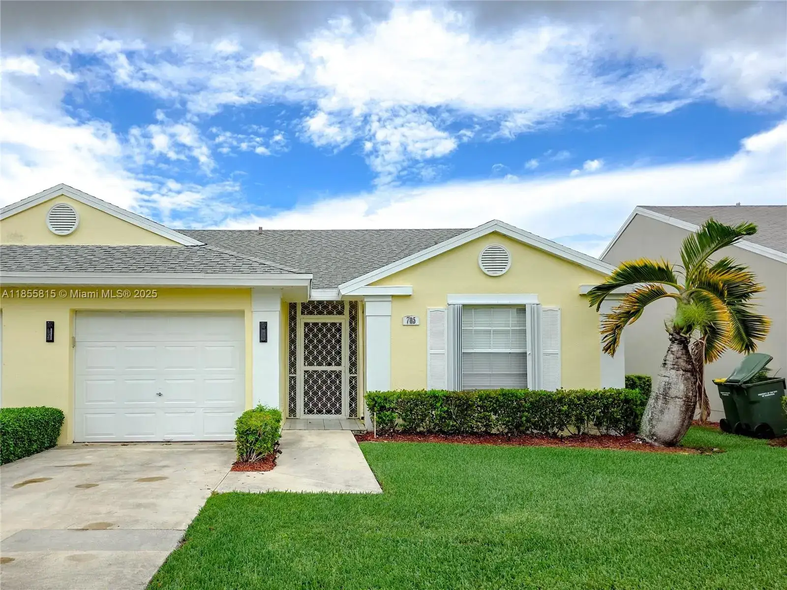 2 bedroom 2 bath Residential for sale at 705 SE 22nd Ln, Homestead FL 33033