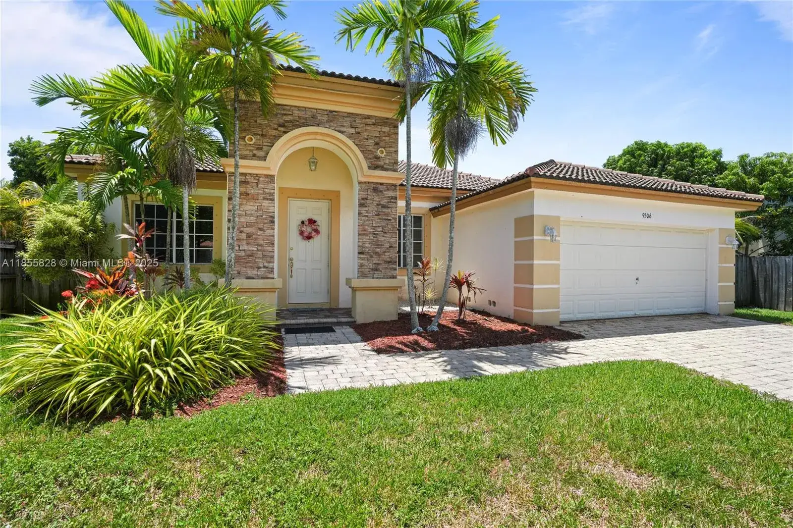 4 bedroom 2 bath Residential for sale at 9506 SW 220th Ln, Cutler Bay FL 33190