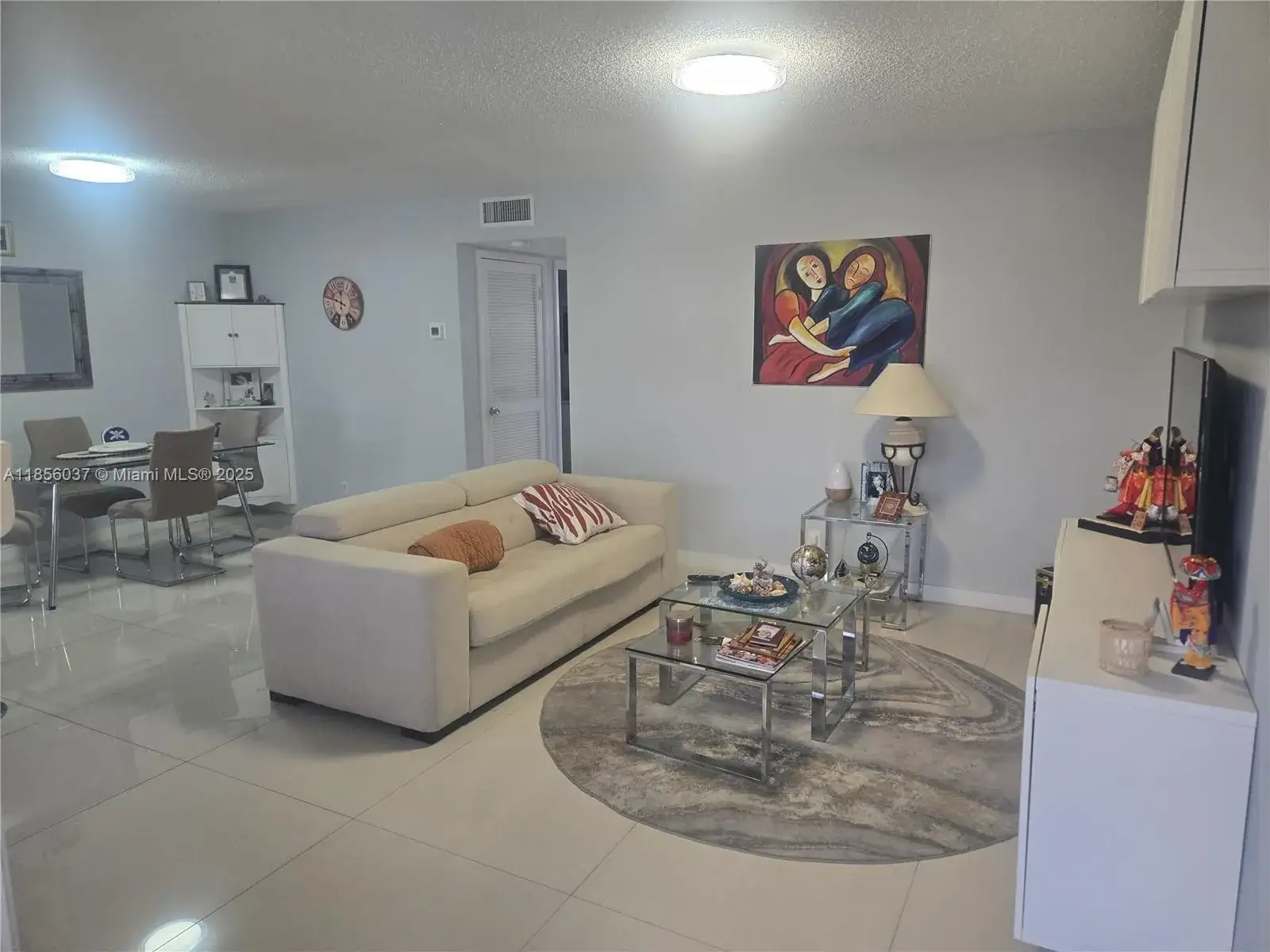 2 bedroom 2 bath Residential for sale at 5300 Washington St # U403, Hollywood FL 33021