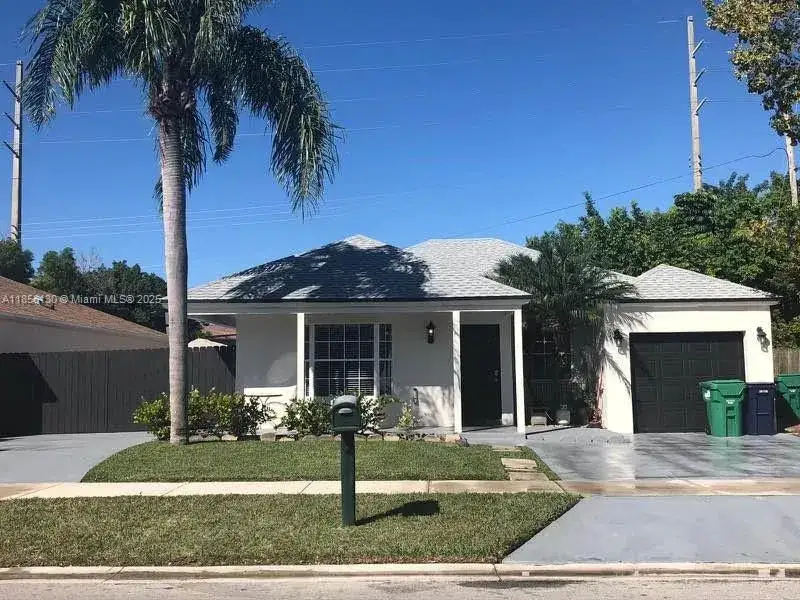 1 bedroom 1 bath Residential Lease for rent at 14447 SW 152nd Ter, Miami FL 33177