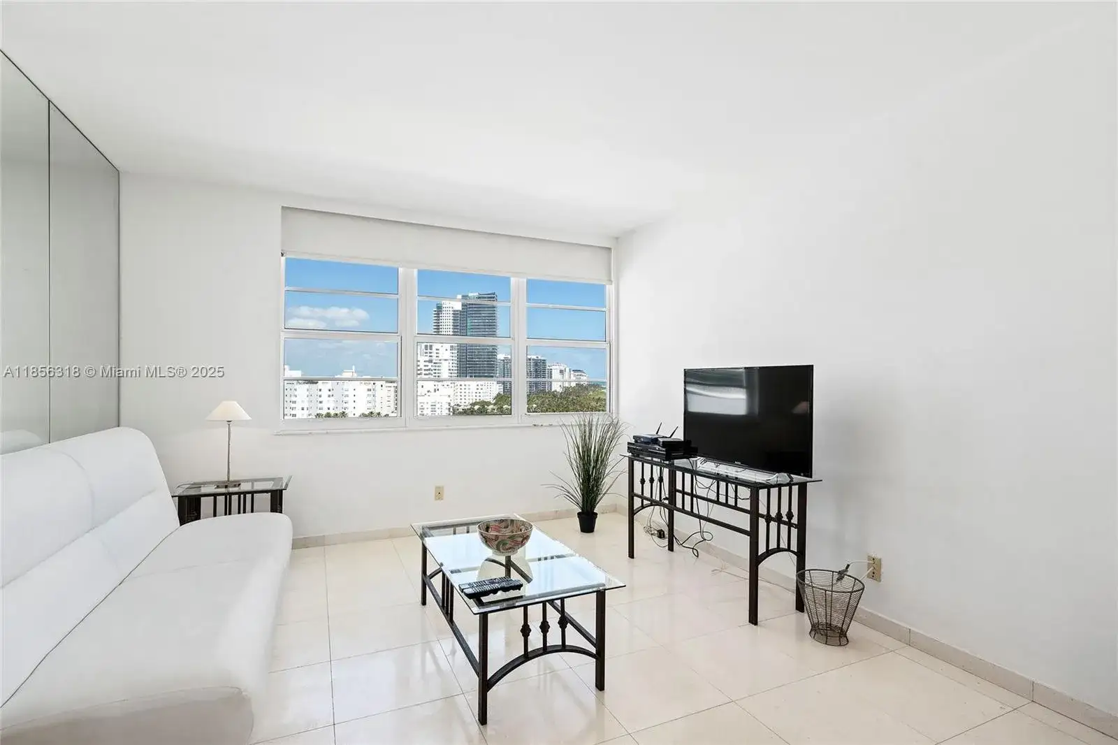 1 bath Residential Lease for rent at 100 Lincoln Rd # 1147A, Miami Beach FL 33139
