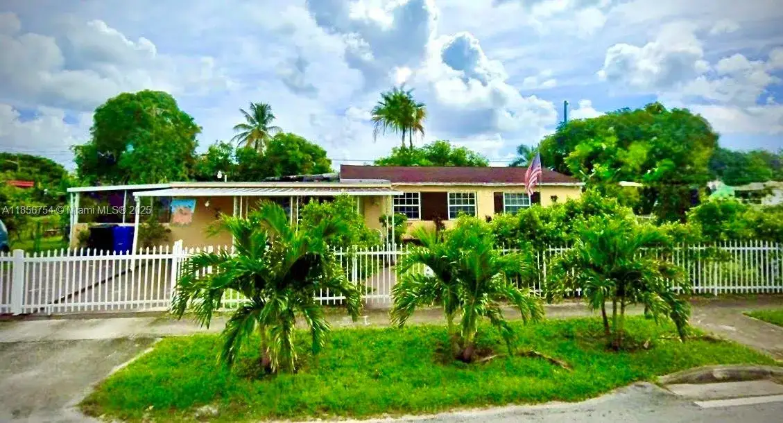 3 bedroom 2 bath Residential for sale at 17001 NE 6th Ct, North Miami Beach FL 33162