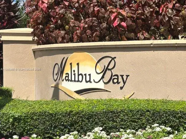 3 bedroom 2 bath Residential Lease for rent at 925 NE 34th Ave # 204, Homestead FL 33033