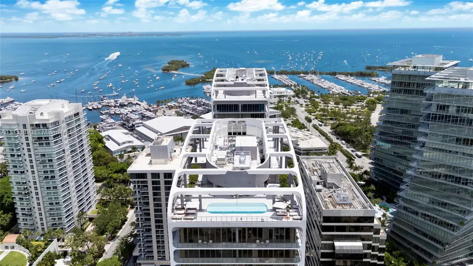 3 bedroom 3 bath Residential for sale at 2678 Tigertail Ave # 1501, Miami FL 33133