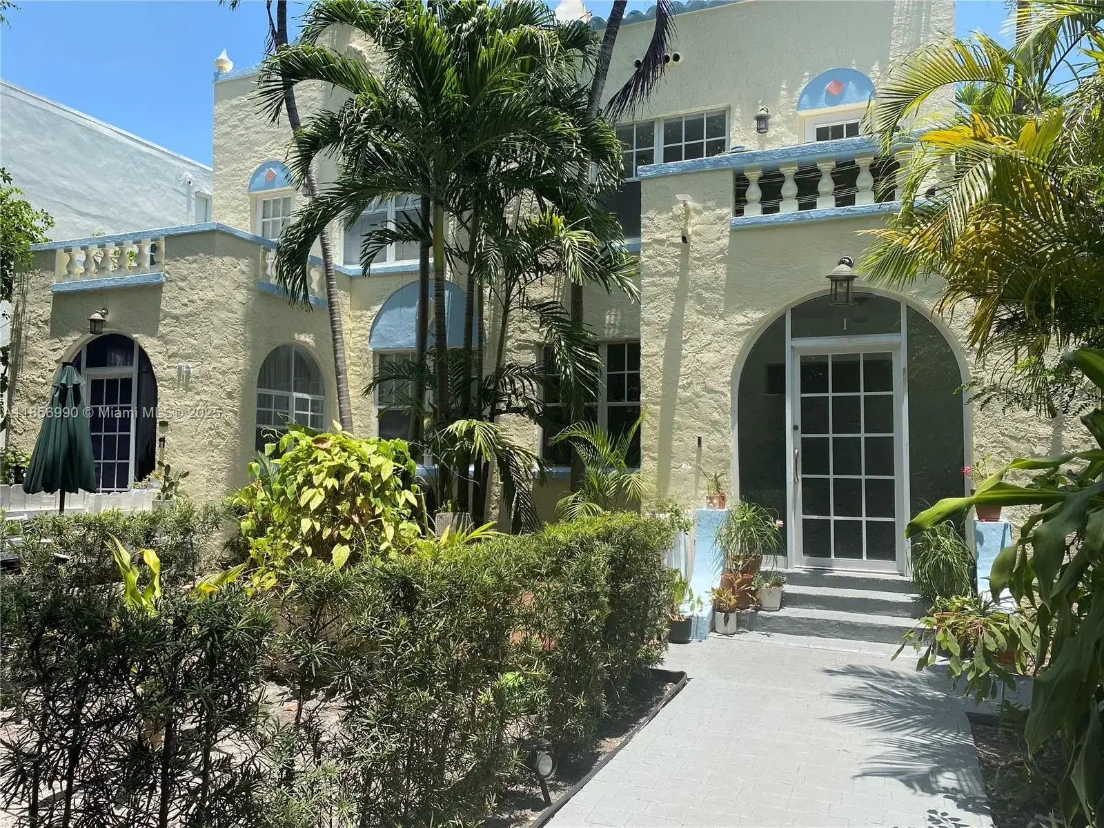 1 bedroom 1 bath Residential for sale at 719 Meridian Ave # 7, Miami Beach FL 33139