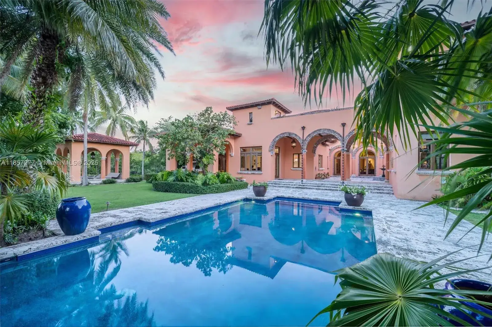 8 bedroom 8 bath Residential for sale at 221 Casuarina Concourse, Coral Gables FL 33143