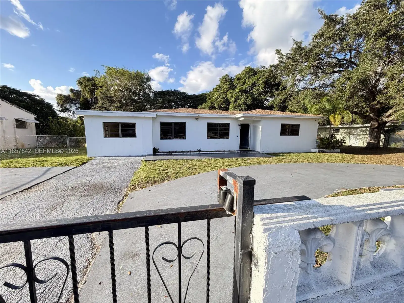 3 bedroom 1 bath Residential Lease for rent at 14930 NW 16th Dr # 1, Miami FL 33167