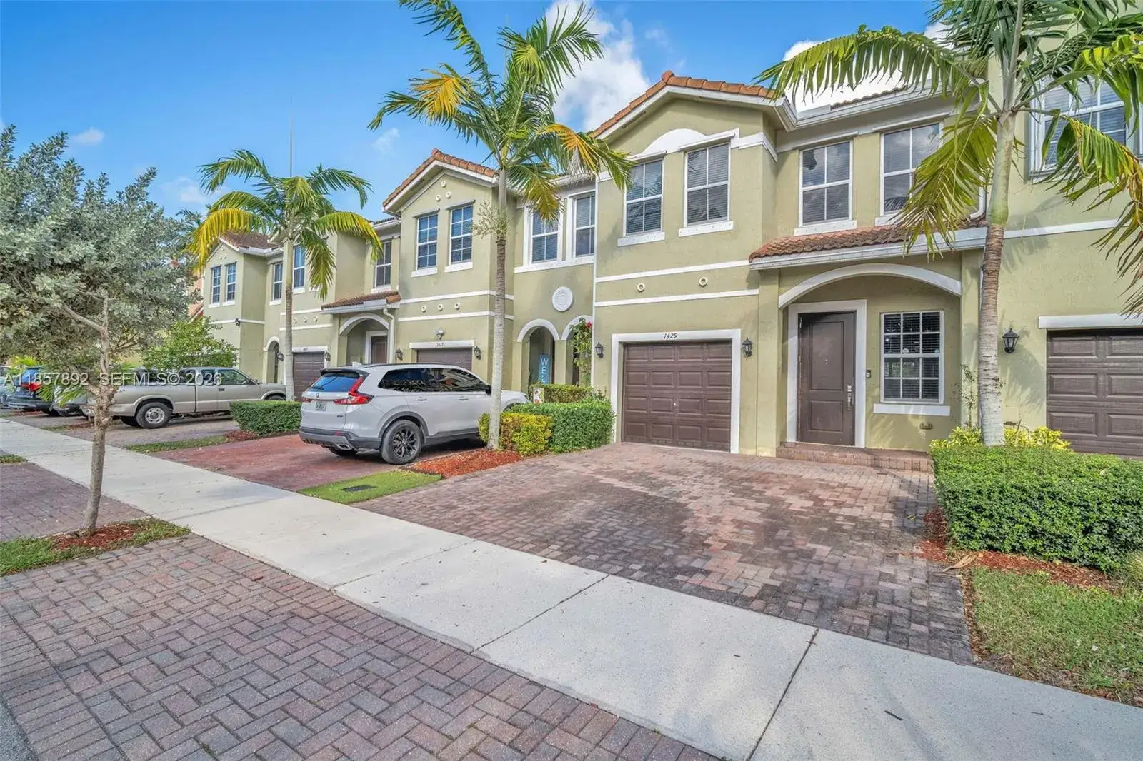 4 bedroom 3 bath Residential for sale at 1429 SE 26th Ave, Homestead FL 33035