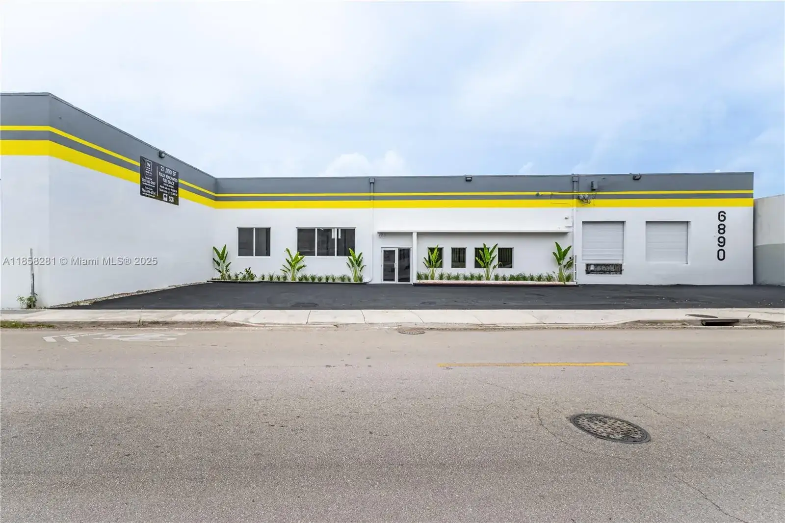 Commercial Sale for sale at 6890 NE 4th Ct, Miami FL 33138