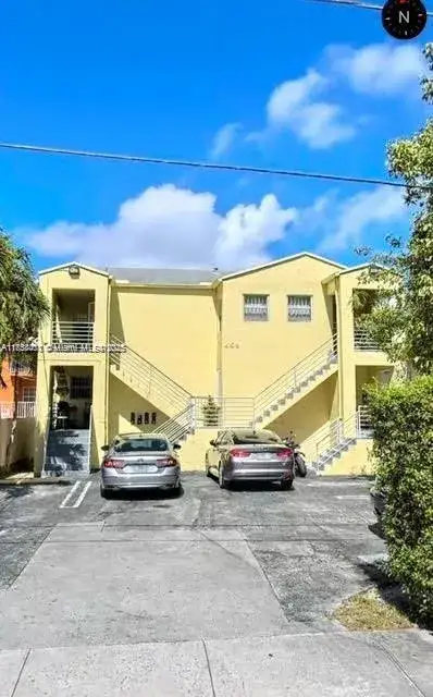 1 bedroom 1 bath Residential Lease for rent at 459 SW 4 Street # 3, Miami FL 33130