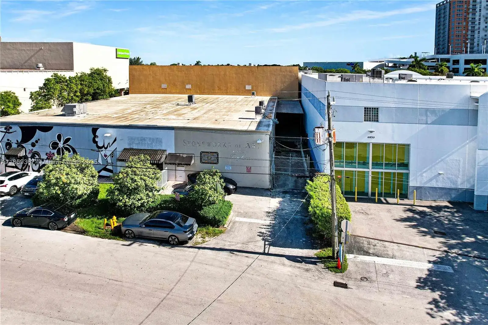 Commercial Sale for sale at 6840 SW 81st Ter, Miami FL 33143