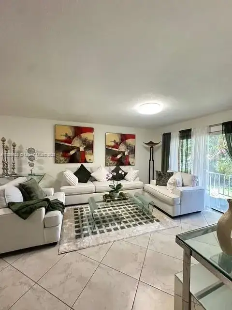 3 bedroom 2 bath Residential for sale at 17901 NW 68th Ave # R101, Hialeah FL 33015