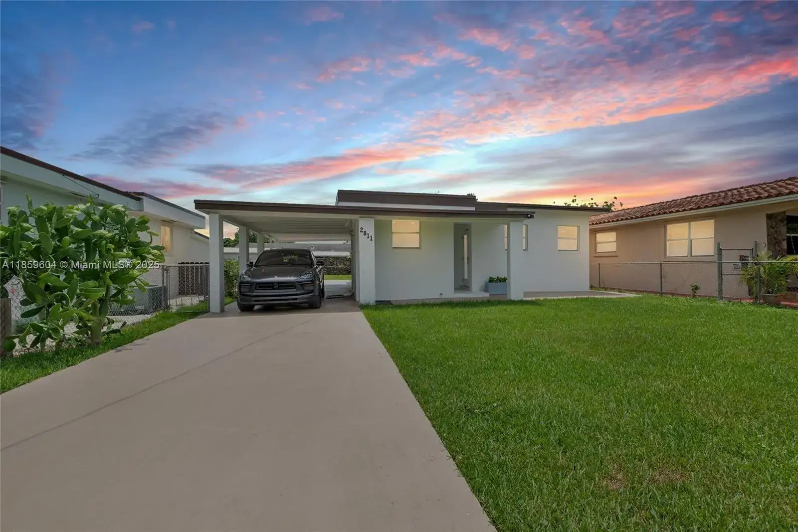 2 bedroom 2 bath Residential for sale at 2811 SW 65th Ave, Miami FL 33155