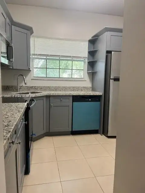 2 bedroom 2 bath Residential for sale at 1791 NW 96th Ter # 4O, Pembroke Pines FL 33024