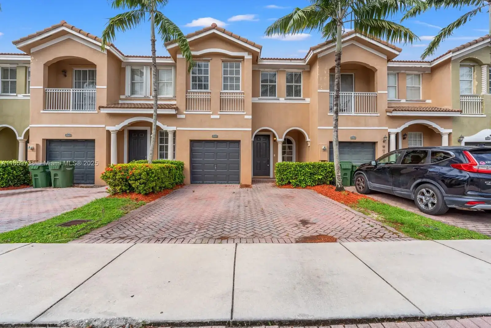4 bedroom 2 bath Residential for sale at 2557 SE 14th St, Homestead FL 33035