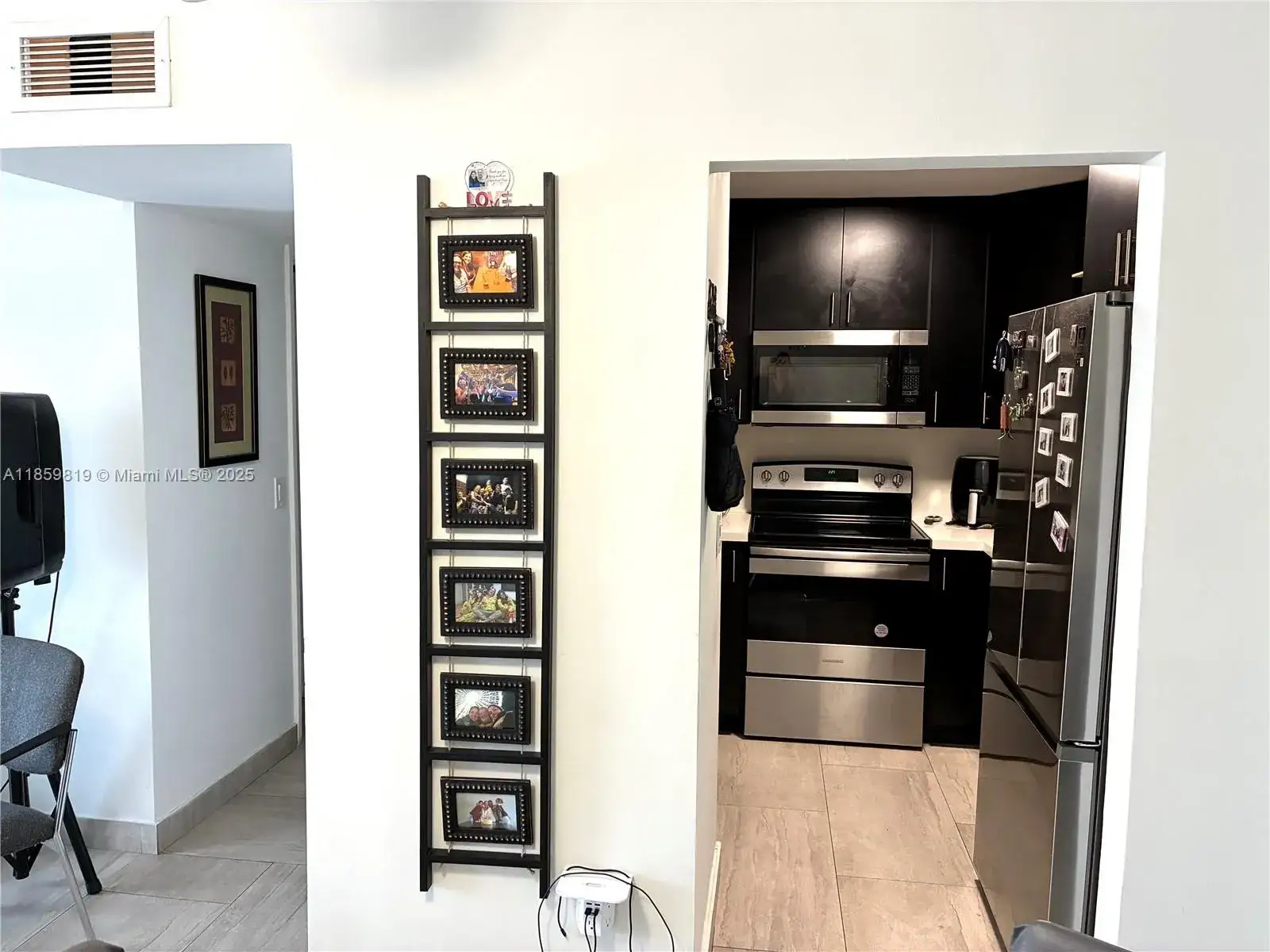 2 bedroom 1 bath Residential for sale at 6820 W Flagler St # 405, Miami FL 33144