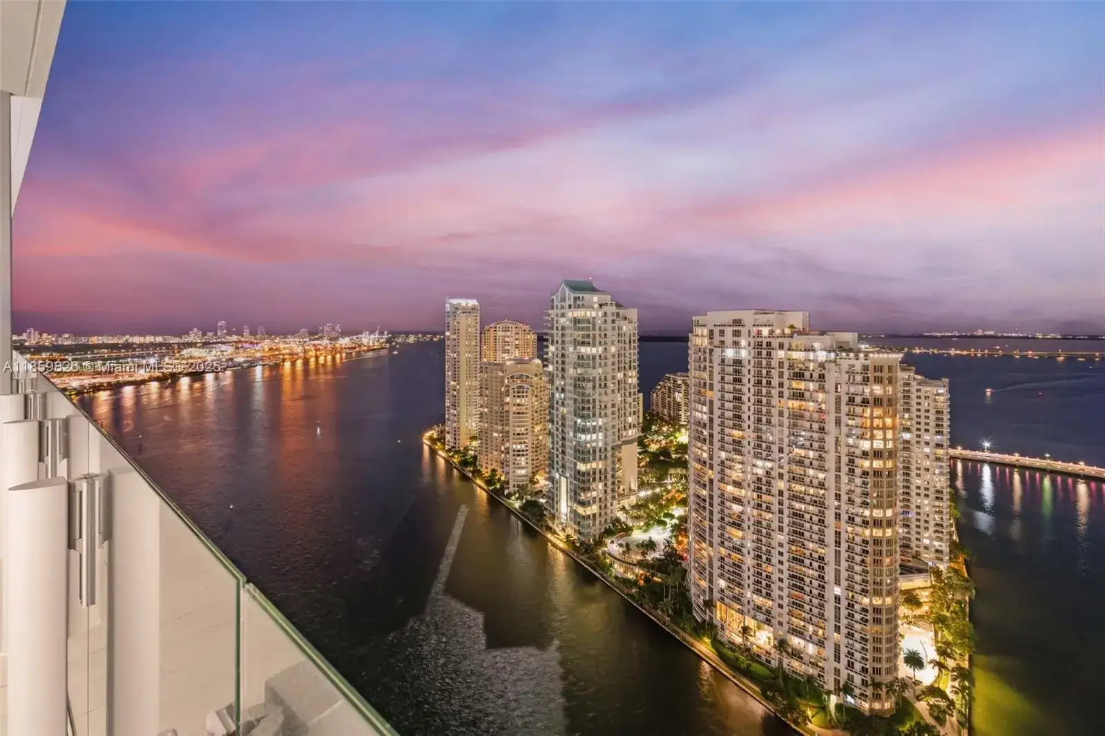 3 bedroom 3 bath Residential for sale at 300 Biscayne Blvd Way # 3602, Miami FL 33131