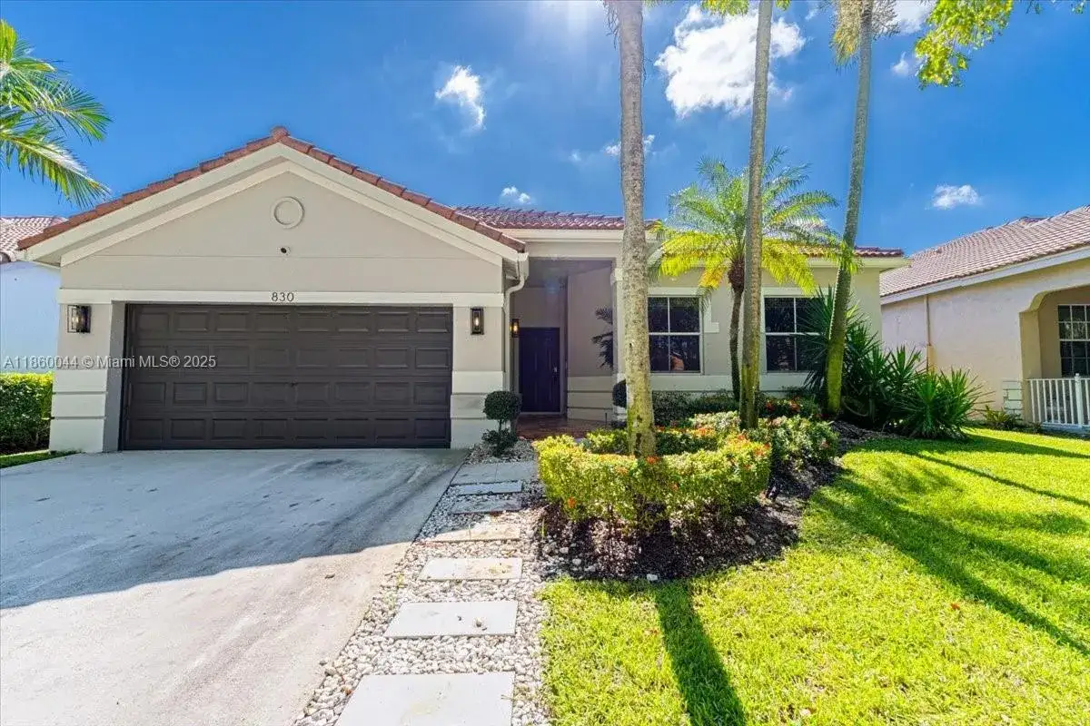 4 bedroom 2 bath Residential Lease for rent at 830 Lavender Cir # 0, Weston FL 33327