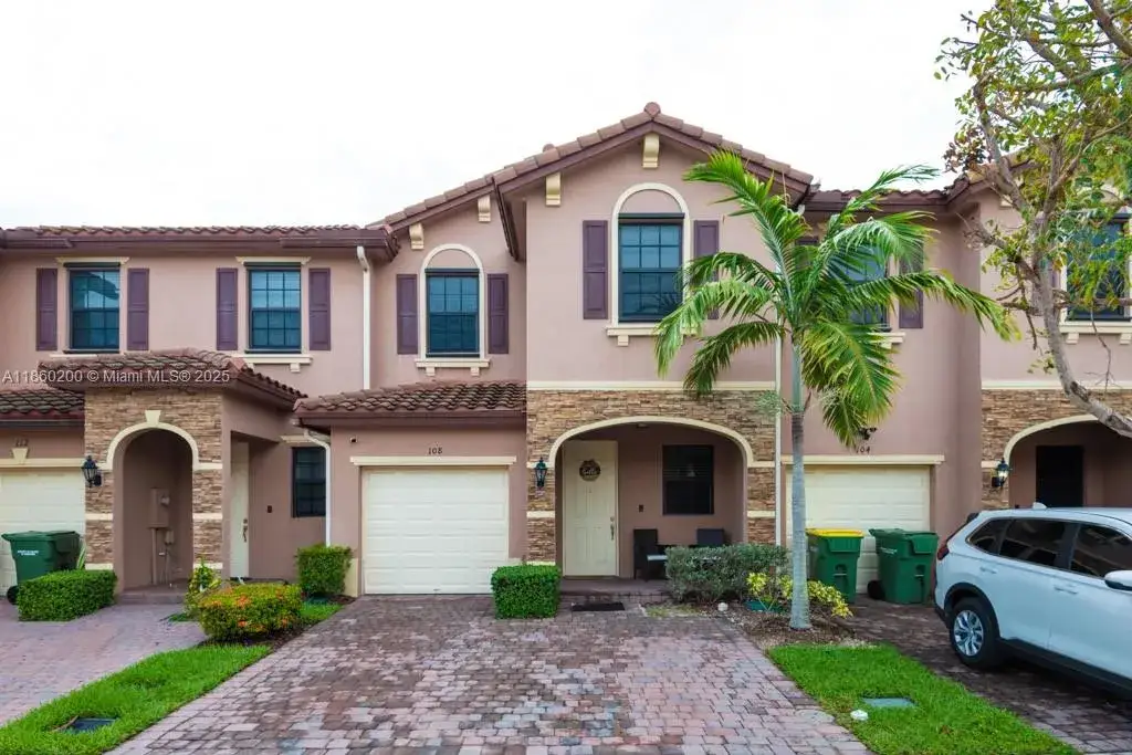3 bedroom 2 bath Residential for sale at 108 SE 34th Ter, Homestead FL 33033