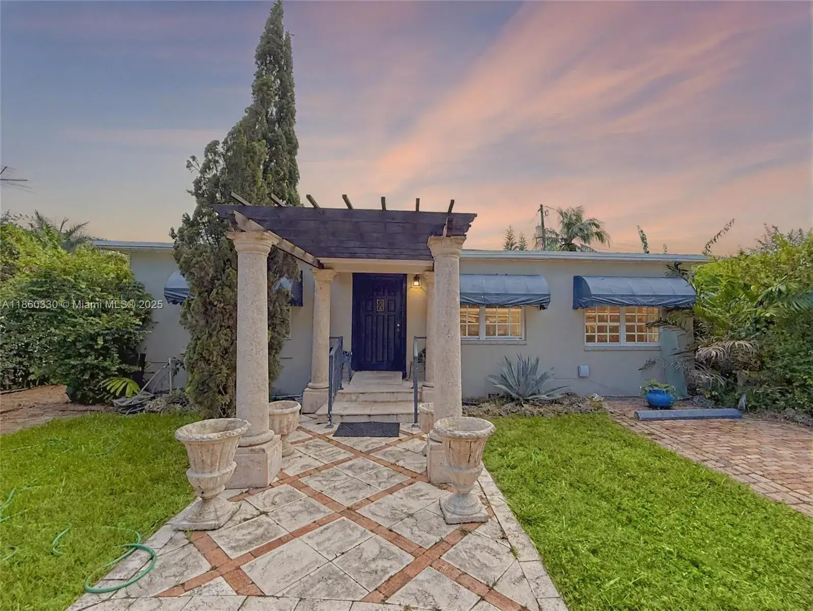 3 bedroom 2 bath Residential for sale at 3030 SW 57th Ave, Miami FL 33155