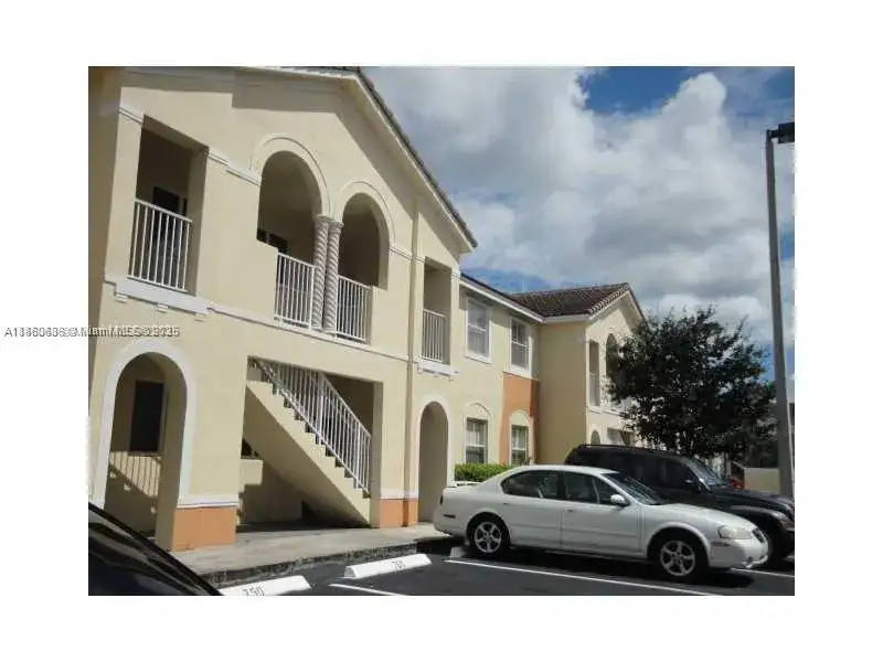 2 bedroom 2 bath Residential Lease for rent at 1663 SE 27th Dr # 105, Homestead FL 33035