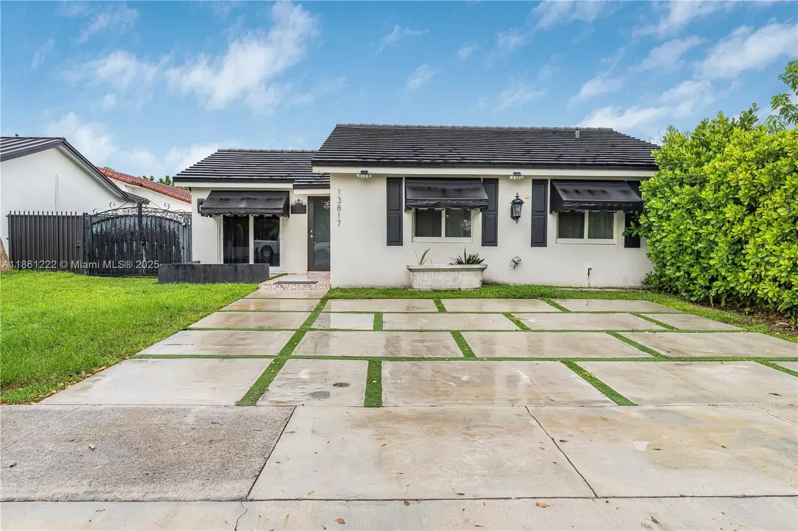 3 bedroom 2 bath Residential Lease for rent at 13817 SW 24th St # 13817, Miami FL 33175