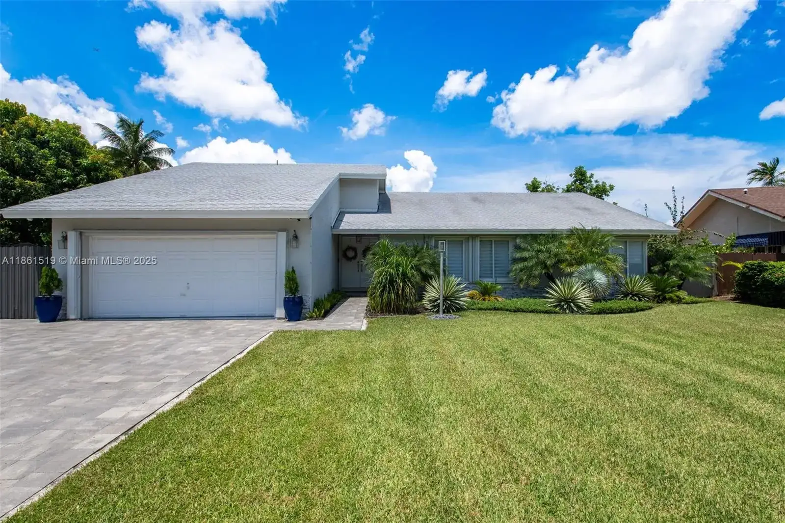 4 bedroom 2 bath Residential Lease for rent at 12935 SW 116th St, Miami FL 33186