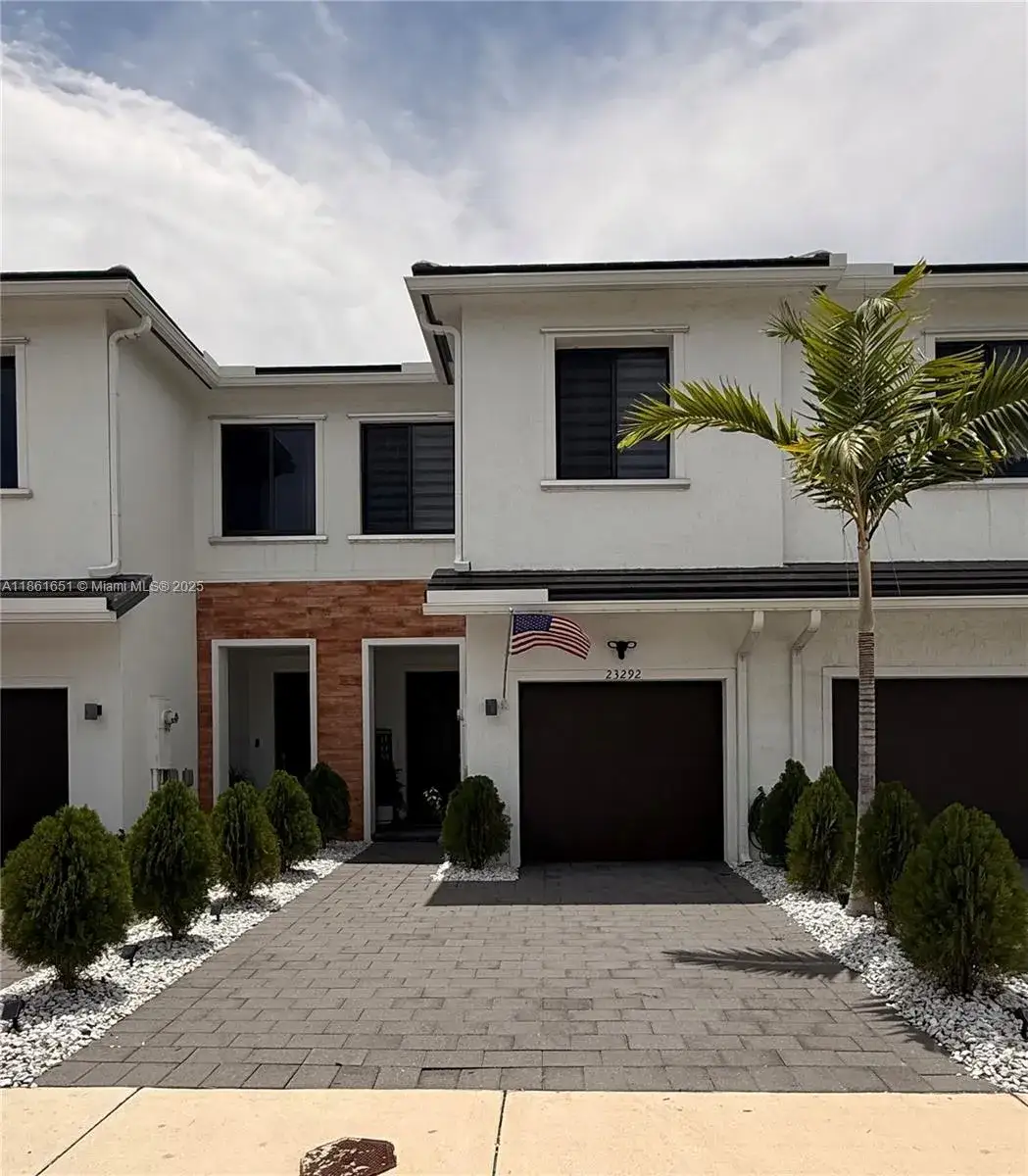 3 bedroom 2 bath Residential Lease for rent at 23292 SW 110th Ave, Homestead FL 33032