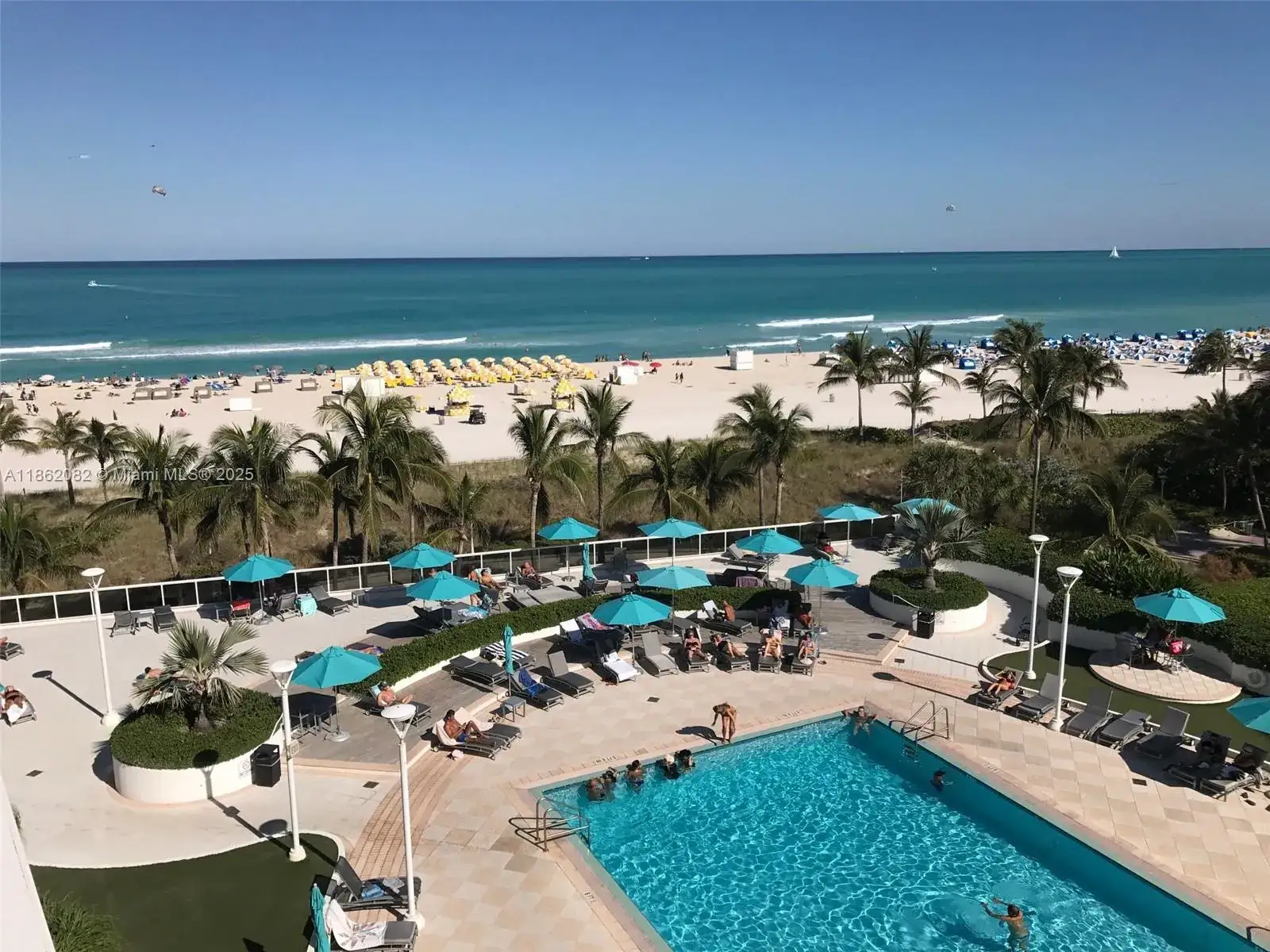 1 bedroom 2 bath Residential Lease for rent at 100 Lincoln Rd # 1022, Miami Beach FL 33139