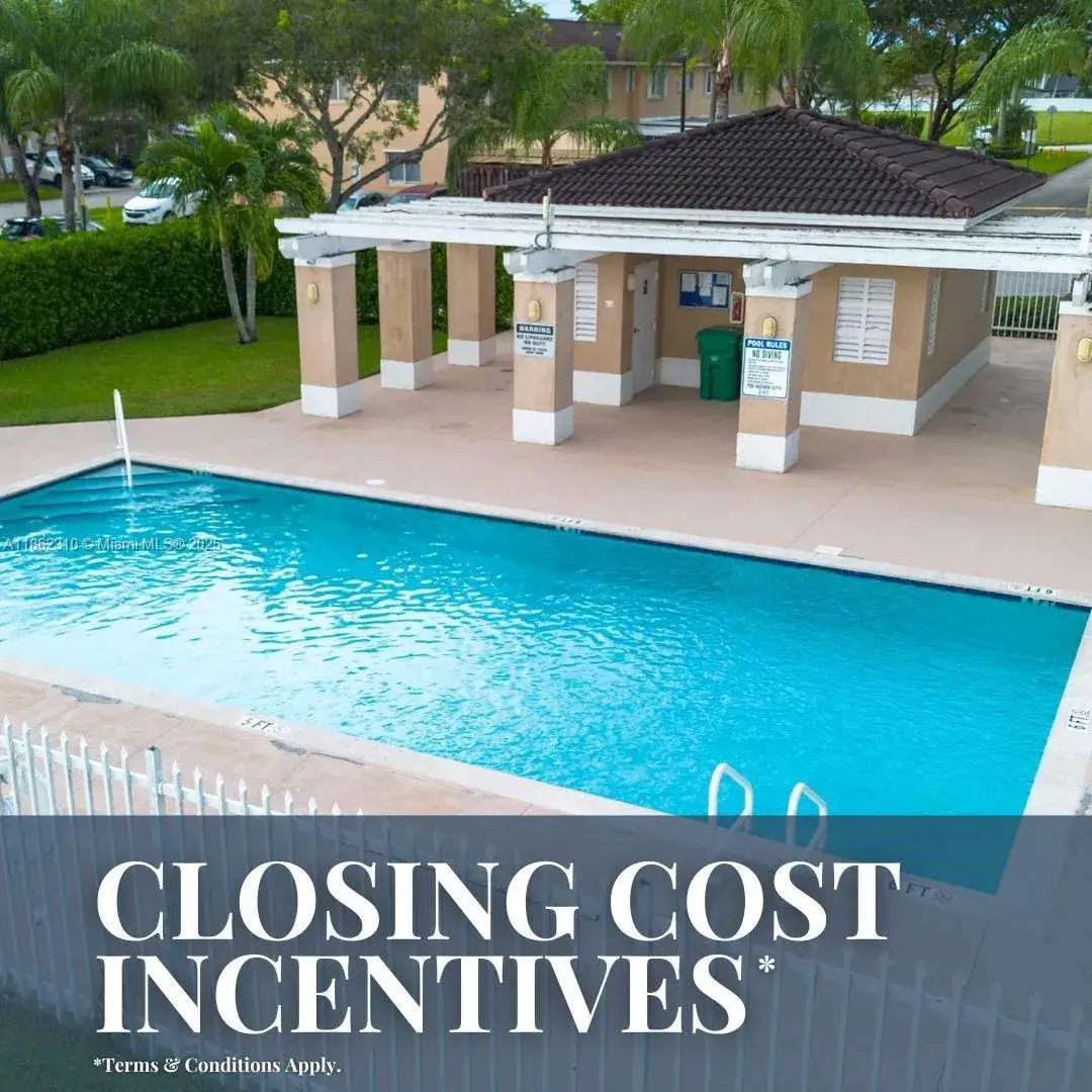 3 bedroom 2 bath Residential for sale at 17472 SW 140th Ct, Miami FL 33177