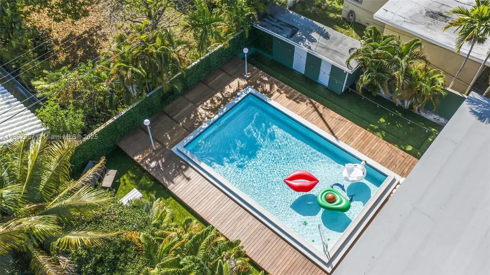 4 bedroom 4 bath Residential Lease for rent at 620 SW 22nd Rd, Miami FL 33129