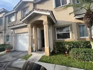 5 bedroom 2 bath Residential for sale at 2217 SE 23rd Rd # 2217, Homestead FL 33035