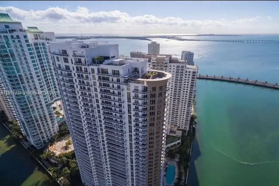 1 bedroom 1 bath Residential for sale at 901 Brickell Key Blvd # 2701, Miami FL 33131