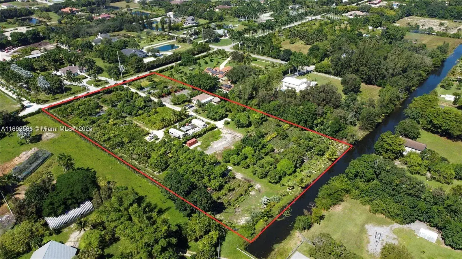3 bedroom 2 bath Residential for sale at 5960 SW 190th Ave, Southwest Ranches FL 33332