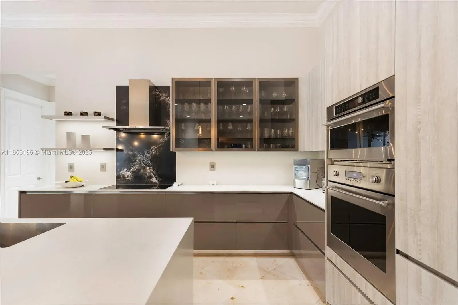 6 bedroom 3 bath Residential for sale at 9445 SW 68th St, Miami FL 33173