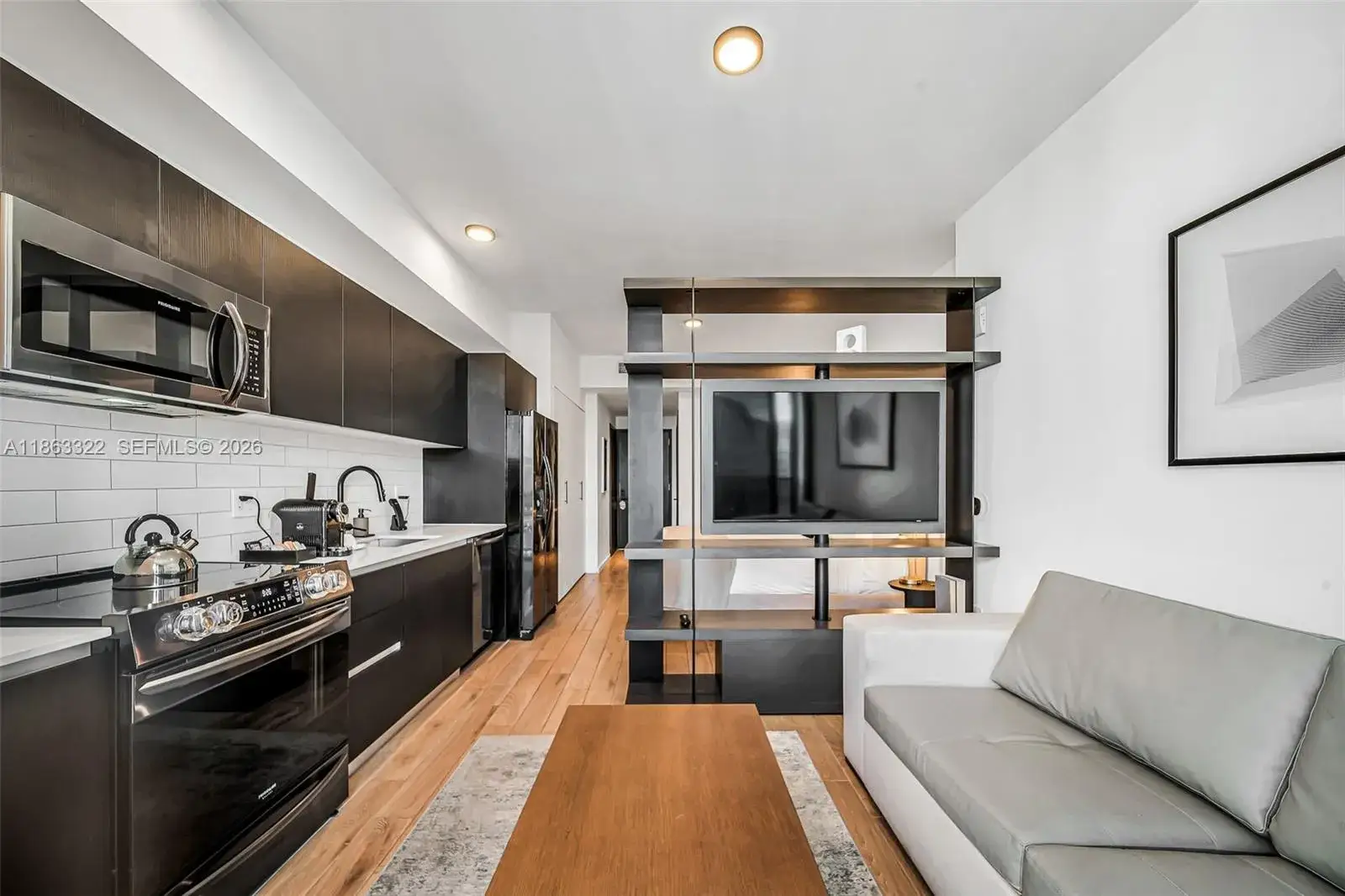 1 bath Residential for sale at 398 NE 5 # 4416, Miami FL 33132