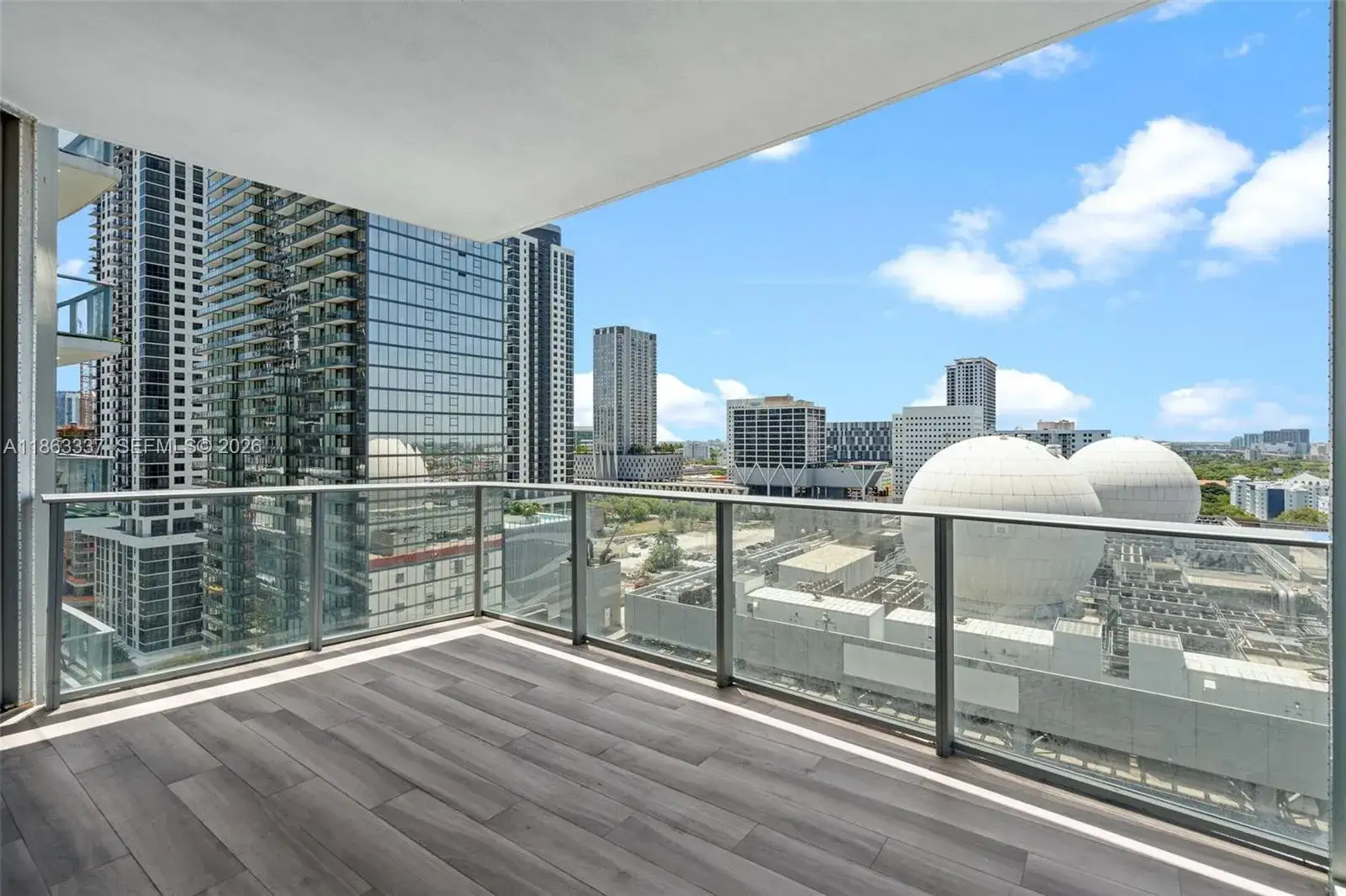 2 bedroom 2 bath Residential for sale at 851 NE 1st Ave # 1506, Miami FL 33132