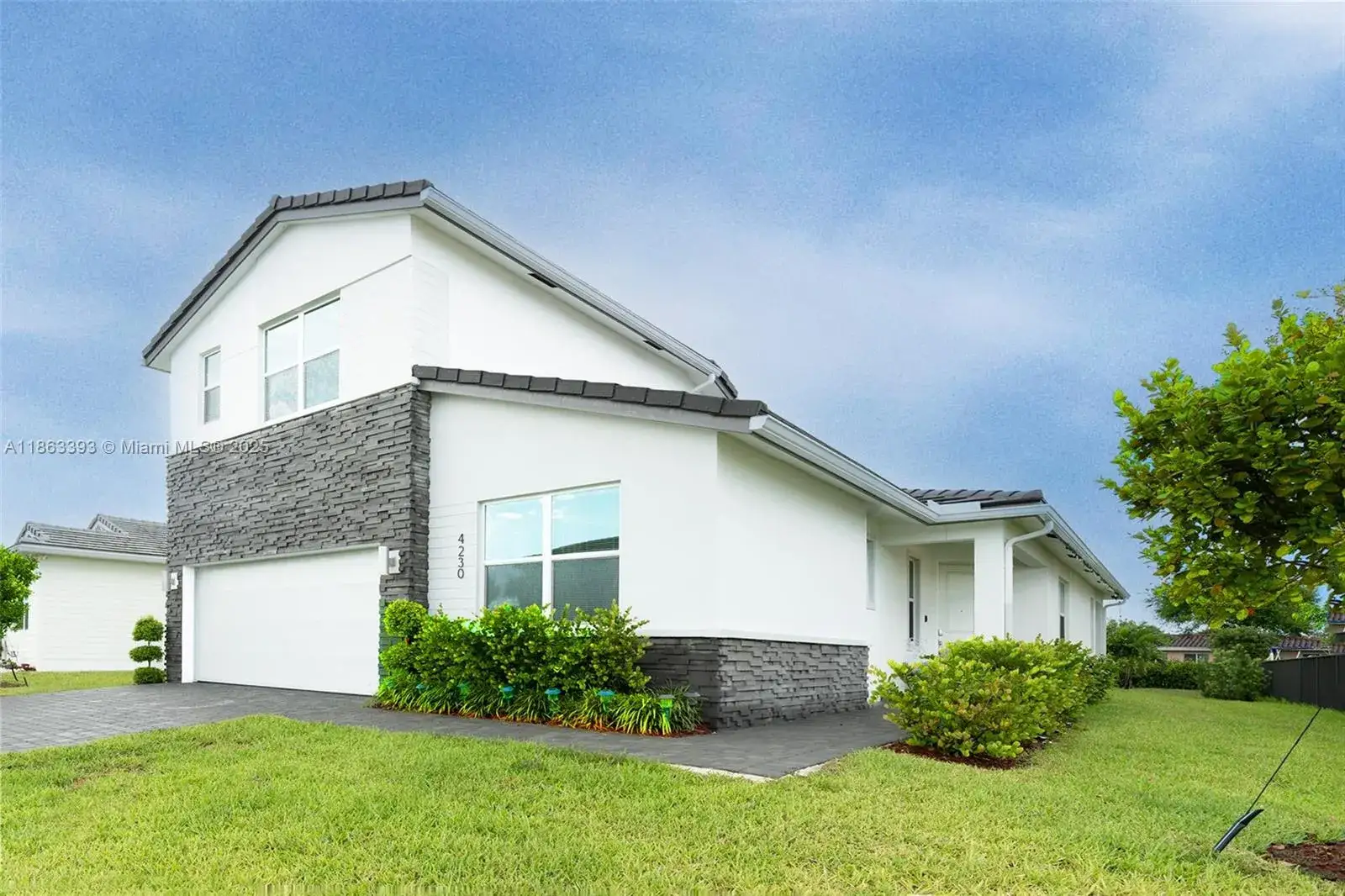 4 bedroom 3 bath Residential Lease for rent at 4230 Rosa Dr, Deerfield Beach FL 33064
