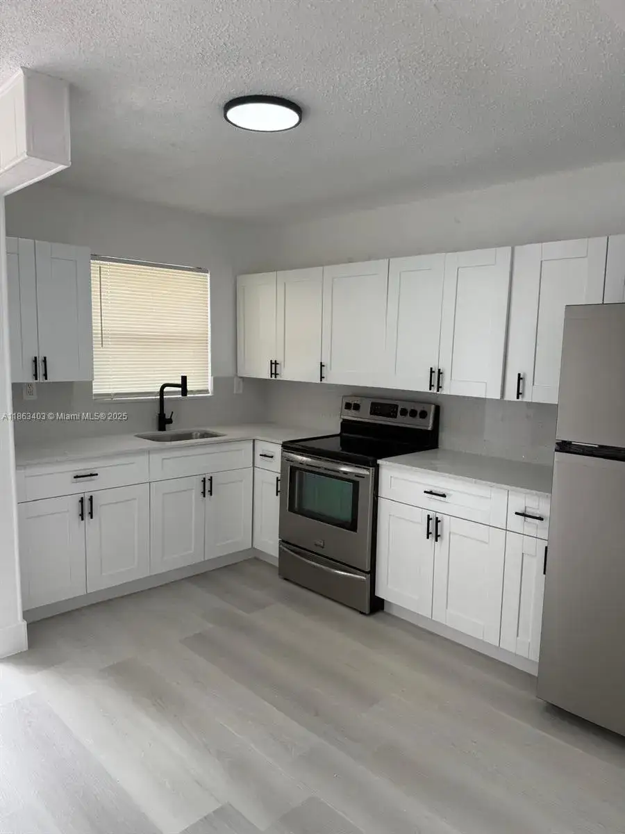 2 bedroom 1 bath Residential for sale at 1000 W 28 St # 16, Hialeah FL 33010