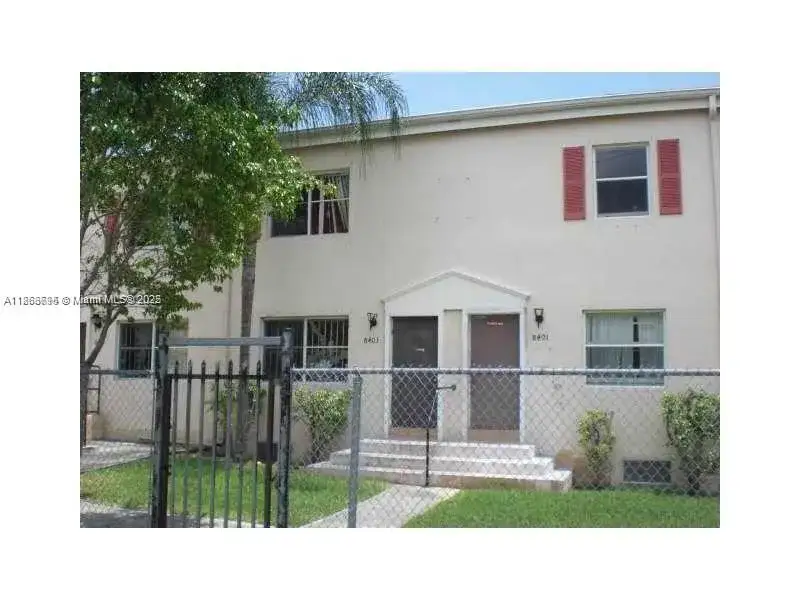 3 bedroom 2 bath Residential for sale at 252 NW 85th St Rd # 252, Miami FL 33150