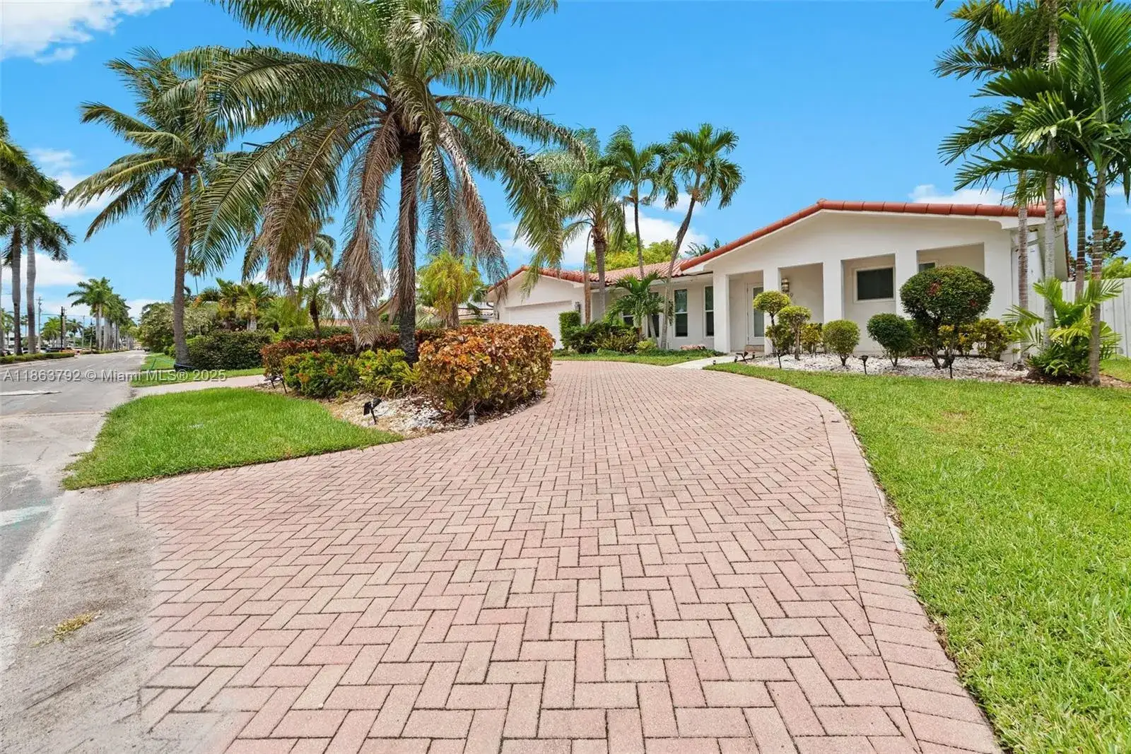 3 bedroom 3 bath Residential Lease for rent at 649 Layne Blvd # 0, Hallandale Beach FL 33009