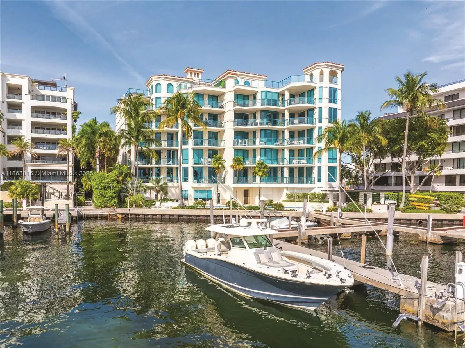 4 bedroom 3 bath Residential Lease for rent at 1660 W Glencoe St # 401, Miami FL 33133