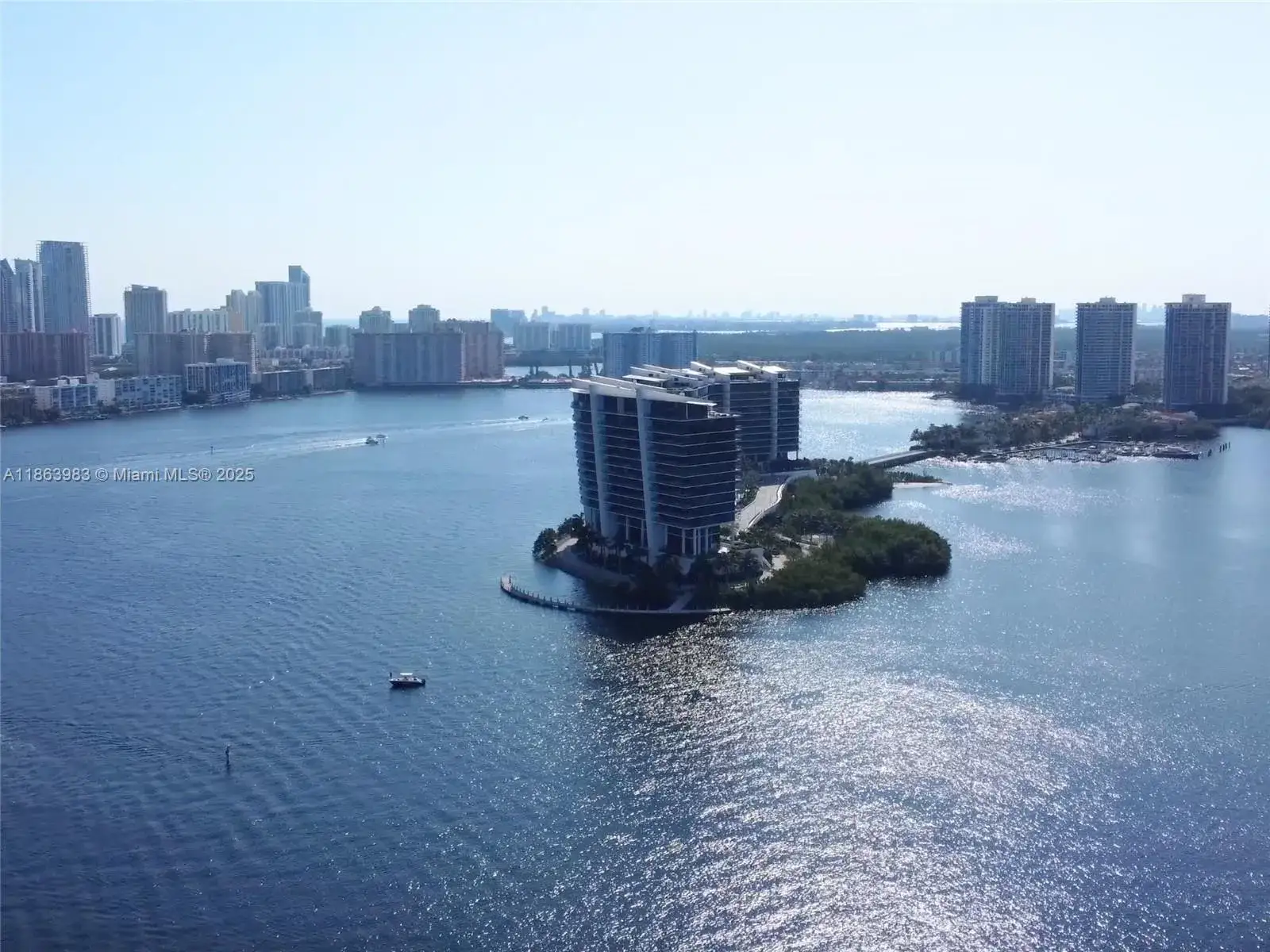 2 bedroom 2 bath Residential for sale at 3530 Mystic Pointe Dr # 3014, Aventura FL 33180