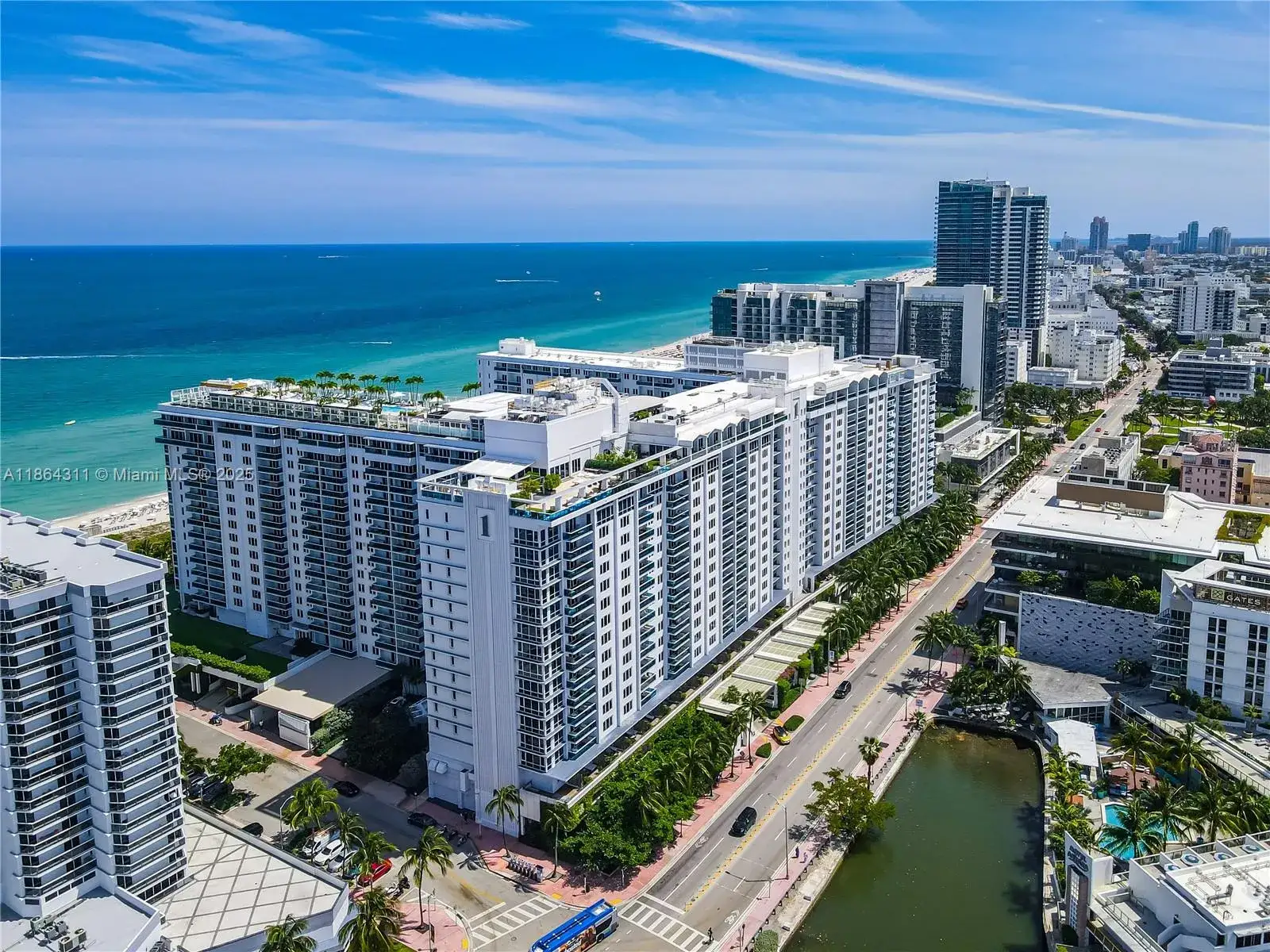 1 bath Residential Lease for rent at 2301 Collins Ave # 542, Miami Beach FL 33139