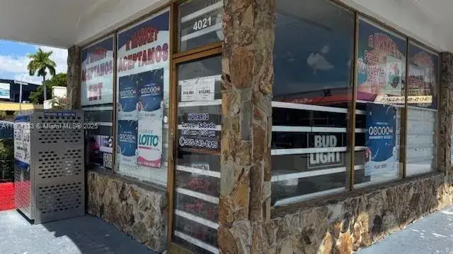 Commercial Sale for sale at 4021 NW 7th St # 5, Miami FL 33126