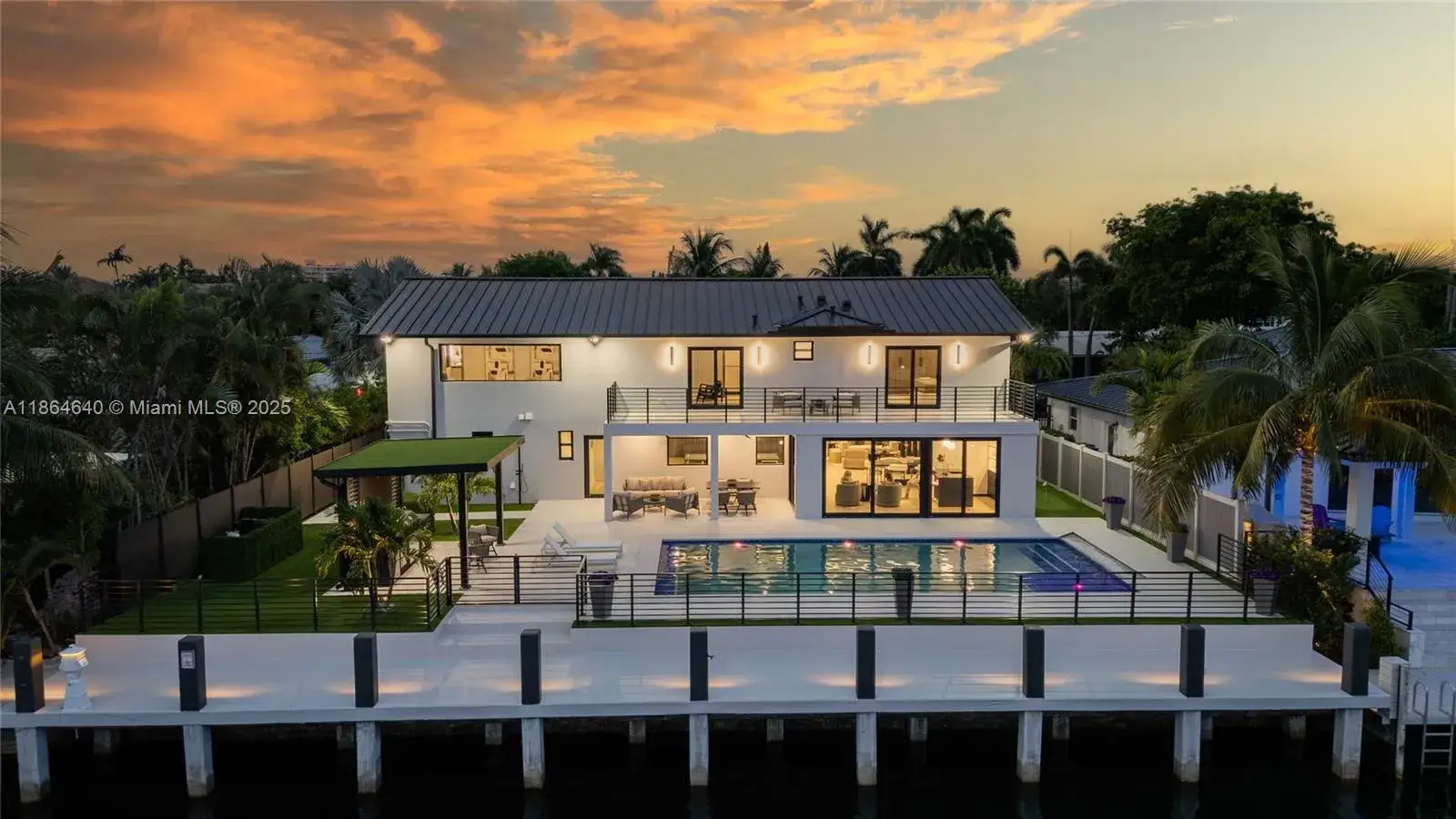 5 bedroom 4 bath Residential for sale at 3224 NE 42nd Ct, Fort Lauderdale FL 33308